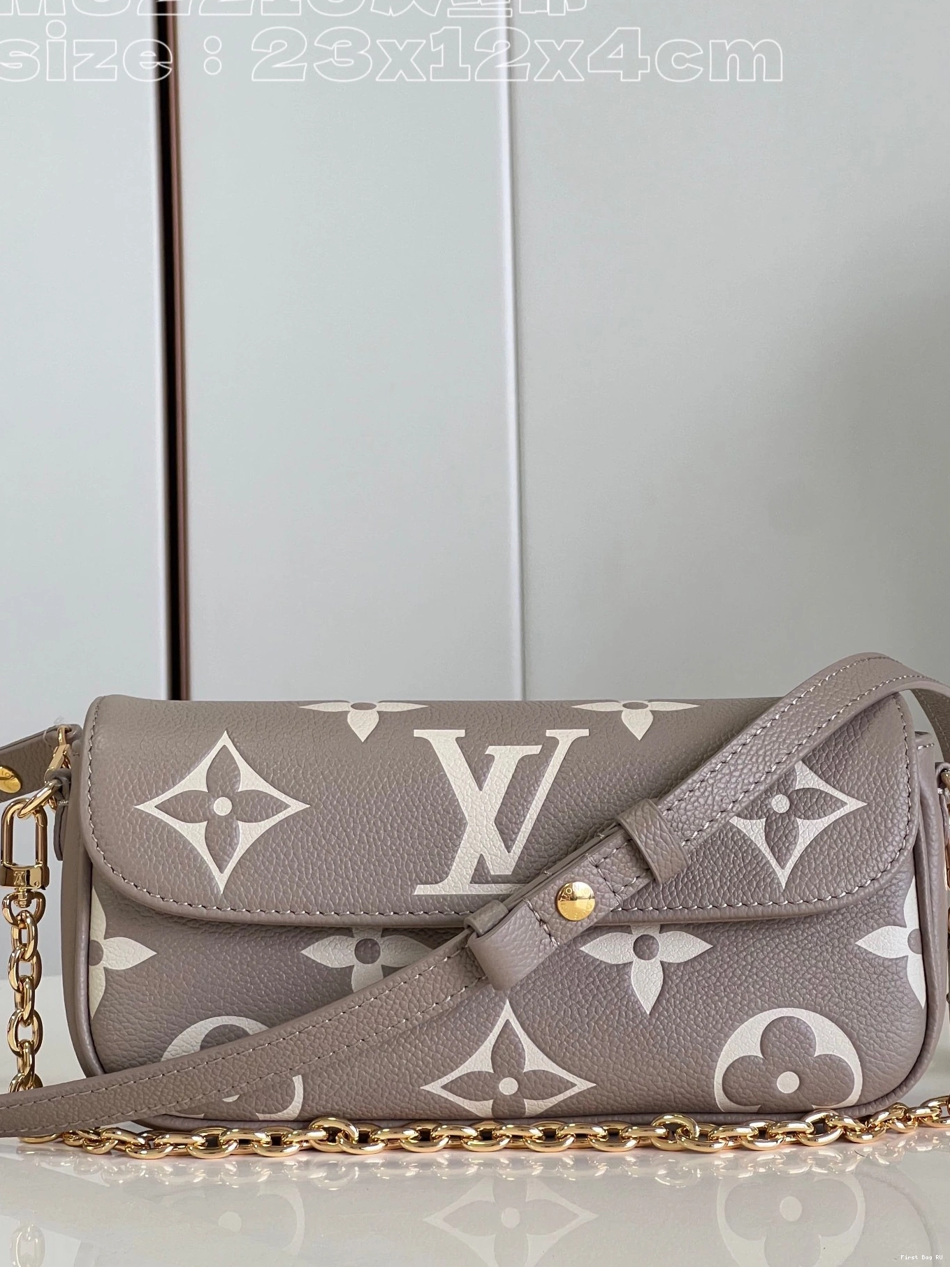 Firstbags ru review VUITTON on Wallet Chain LOUIS Ivy-23.5*12*4.3cm 0823